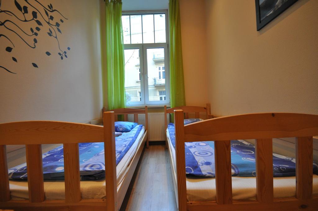 Hostel Yellow Krakow Bagian luar foto